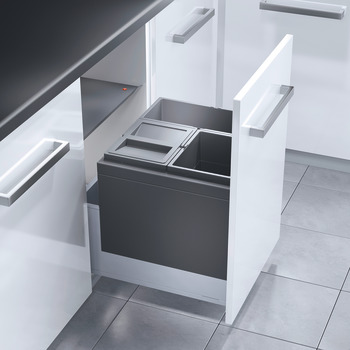 Three compartment waste bin